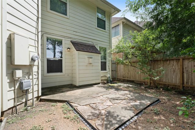 7414 Hollister Spring, Houston, TX 77040