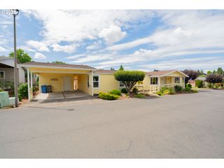 5701 Ne ST JOHNS Rd 24, Vancouver, WA 98661