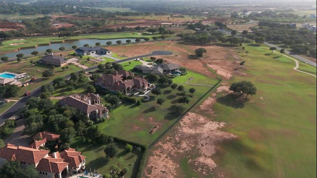 2608 Kahala Sunset DR, Spicewood, TX 78669