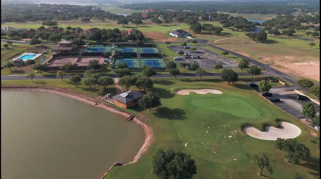 2608 Kahala Sunset DR, Spicewood, TX 78669