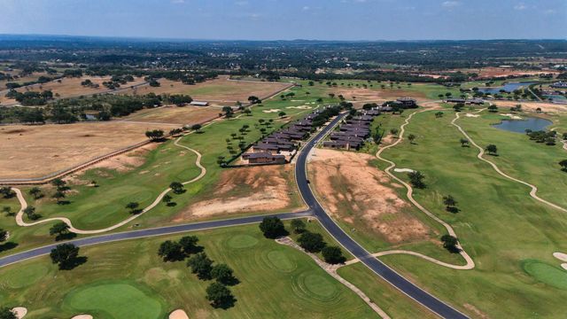 2608 Kahala Sunset DR, Spicewood, TX 78669