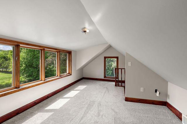 387 2nd Street S, Bayport, MN 55003