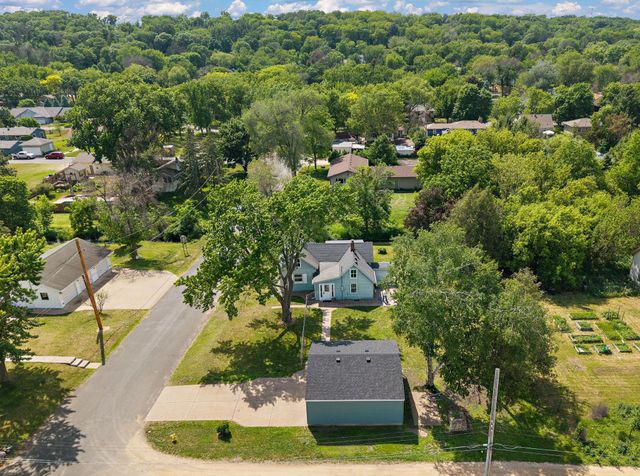 387 2nd Street S, Bayport, MN 55003