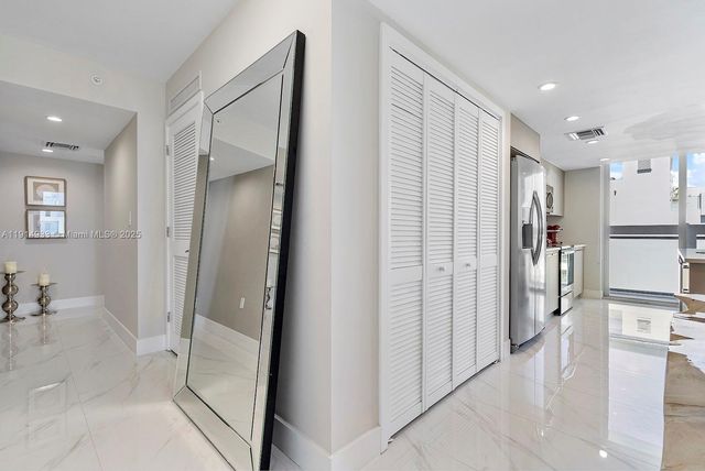 1150 101st St 701, Bay Harbor Islands, FL 33154