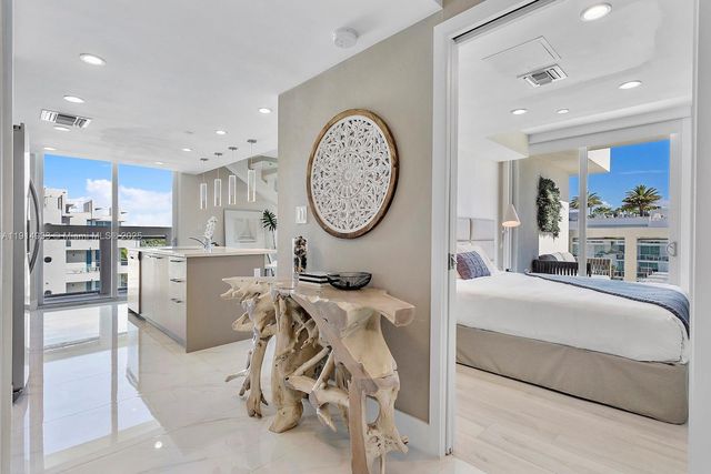 1150 101st St 701, Bay Harbor Islands, FL 33154