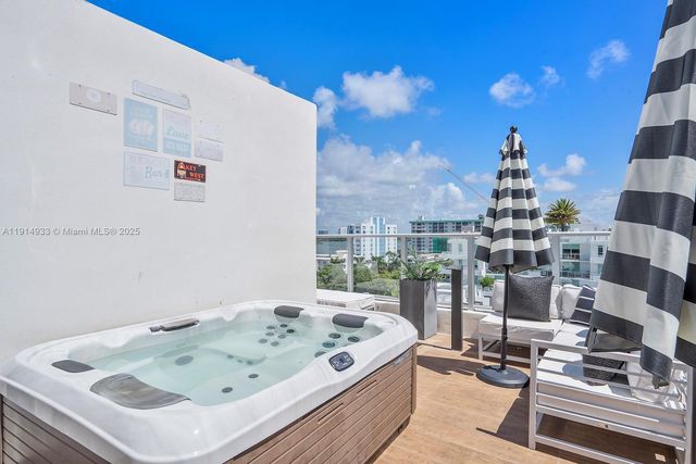 1150 101st St 701, Bay Harbor Islands, FL 33154