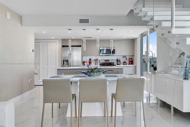 1150 101st St 701, Bay Harbor Islands, FL 33154