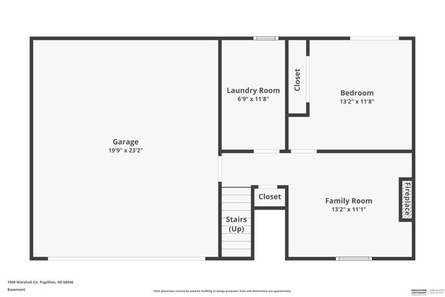 1008 Marshall Circle, Papillion, NE 68046