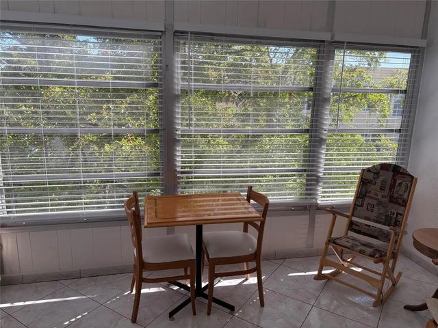 4050 NW 42ND Avenue 415, Lauderdale Lakes, FL 33319