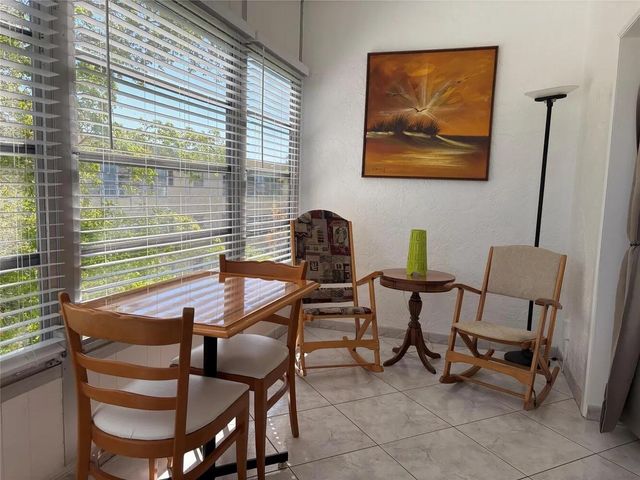 4050 NW 42ND Avenue 415, Lauderdale Lakes, FL 33319