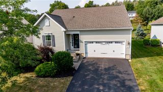 107 Shire Way, Camillus, NY 13031