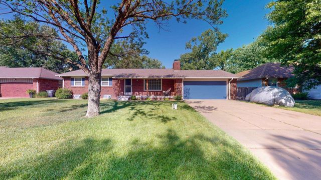 1357 N Valleyview St, Wichita, KS 67212