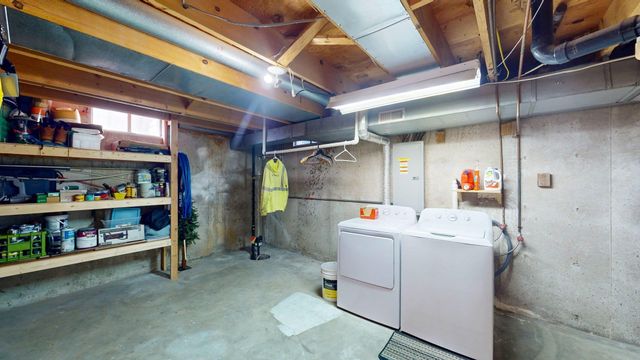 1357 N Valleyview St, Wichita, KS 67212