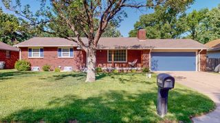 1357 N Valleyview St, Wichita, KS 67212