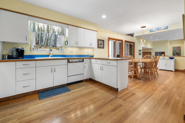 8 Laramie Road, Hanover, NH 03750