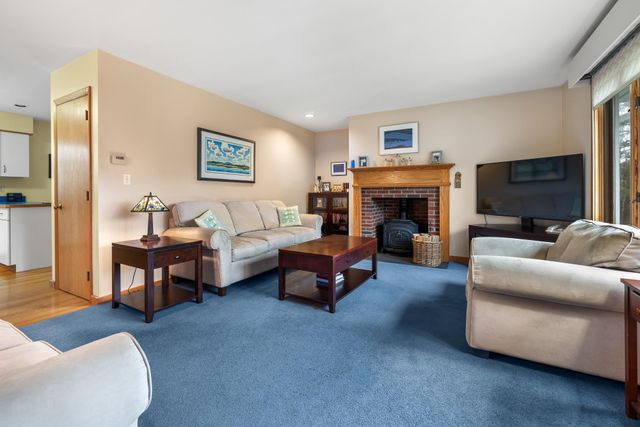 8 Laramie Road, Hanover, NH 03750