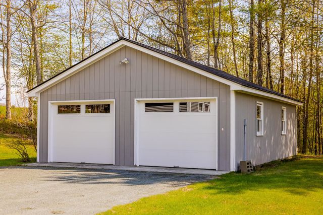 8 Laramie Road, Hanover, NH 03750