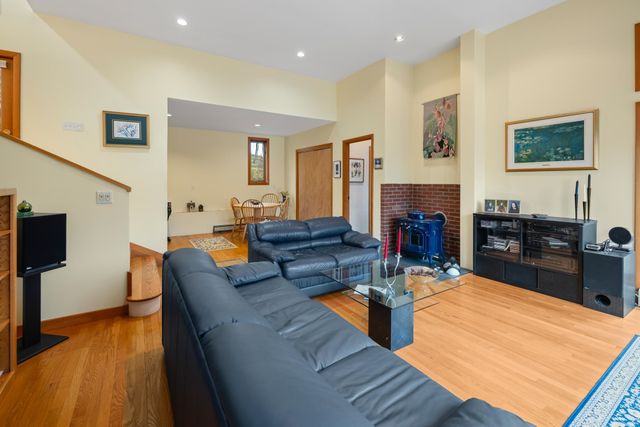 8 Laramie Road, Hanover, NH 03750
