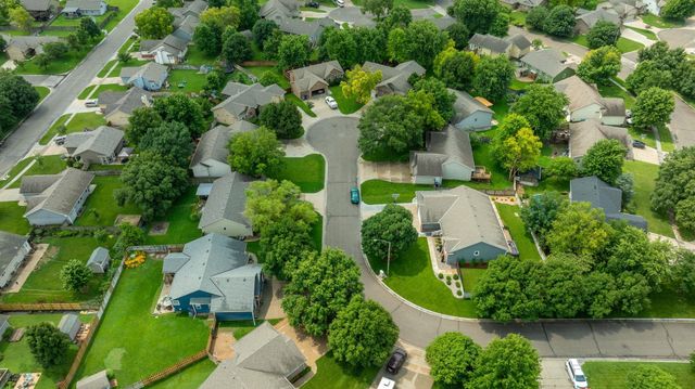 2510 N Shefford Ct, Wichita, KS 67205