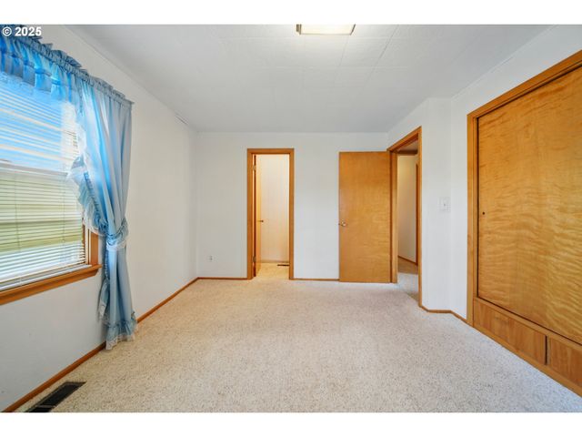 52357 Pleasant View Rd, Milton Freewater, OR 97862