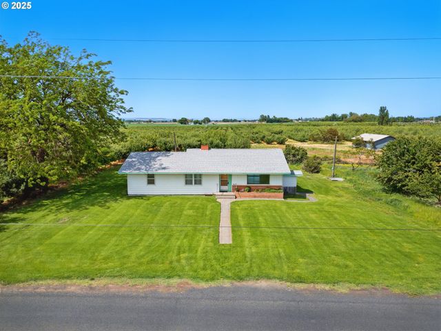 52357 Pleasant View Rd, Milton Freewater, OR 97862