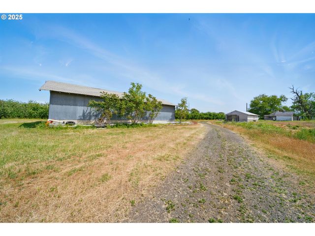 52357 Pleasant View Rd, Milton Freewater, OR 97862