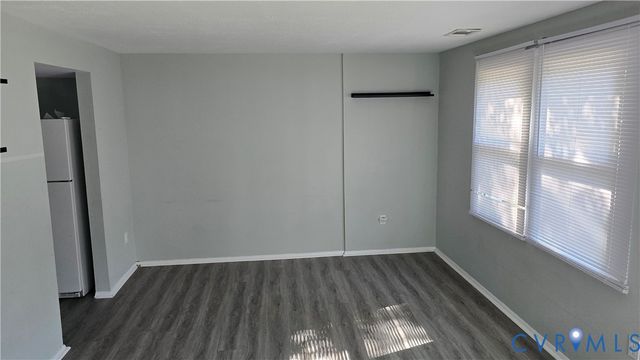 726 Sturgis Dr, Chesterfield, VA 23236