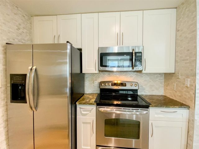 1400 GANDY BOULEVARD N 1013, St Petersburg, FL 33702