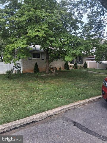 1611 S RACE ST, Allentown, PA 18103