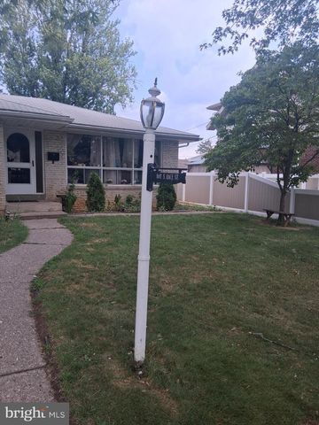 1611 S RACE ST, Allentown, PA 18103