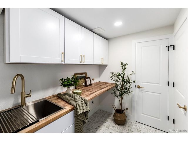 7302 Island Cir, Boulder, CO 80301