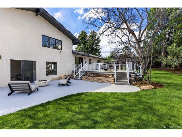 7302 Island Cir, Boulder, CO 80301