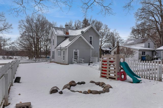 2582 E Montgomery Road, Woodbridge Twp, MI 49239