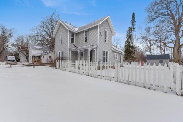 2582 E Montgomery Road, Woodbridge Twp, MI 49239