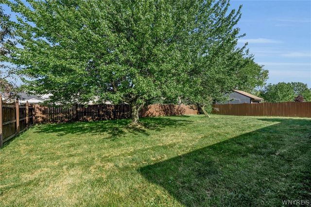 255 Warner Road, Lancaster, NY 14086