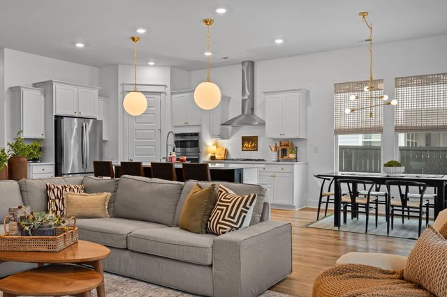 113 Medford Street, Summerville, SC 29486