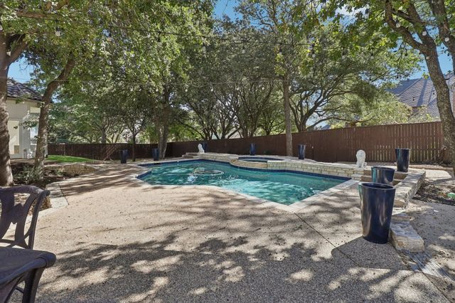 1403 Lands End Court, Southlake, TX 76092