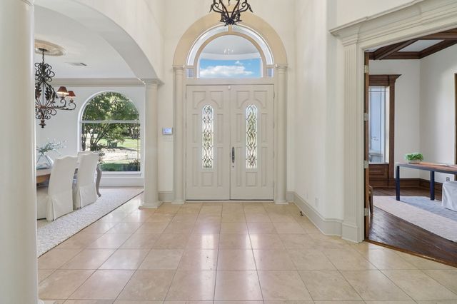 1403 Lands End Court, Southlake, TX 76092