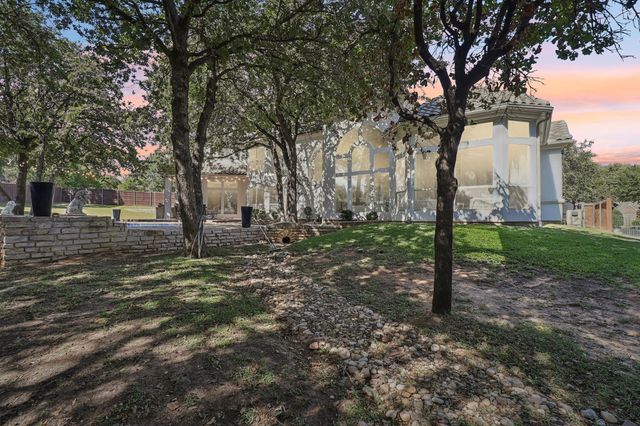 1403 Lands End Court, Southlake, TX 76092