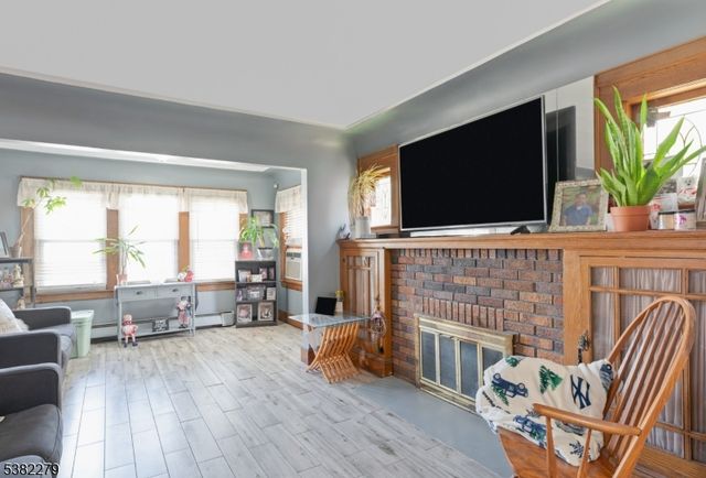 65 Ernst Ave, Bloomfield Twp., NJ 07003