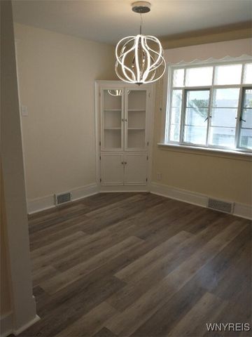 84 Klaum Avenue, North Tonawanda, NY 14120