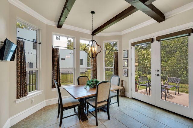 1811 Magic Valley Lane, Cedar Hill, TX 75104