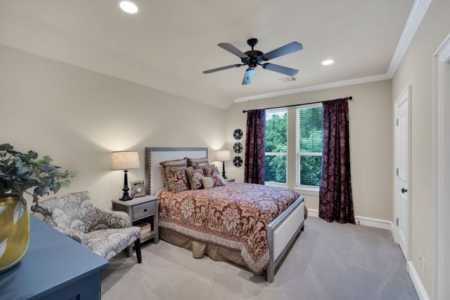 1811 Magic Valley Lane, Cedar Hill, TX 75104
