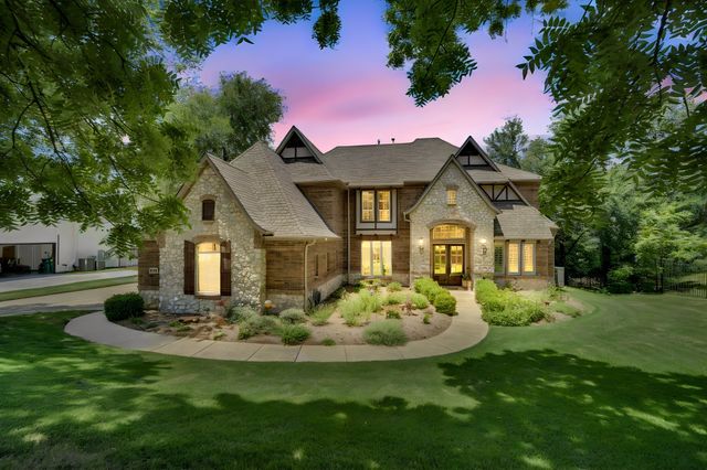 1811 Magic Valley Lane, Cedar Hill, TX 75104