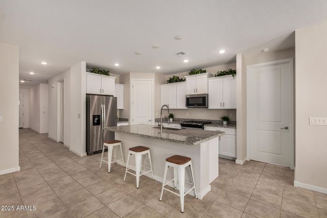 41615 W Cathedral Rock Pass, Maricopa, AZ 85138