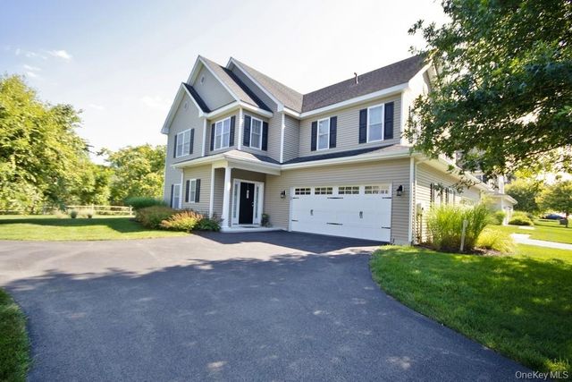 11 Revolution Road, Cold Spring, NY 10516