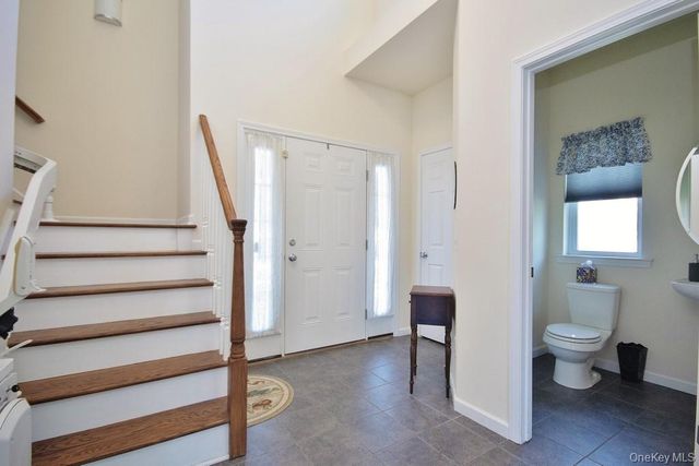 11 Revolution Road, Cold Spring, NY 10516