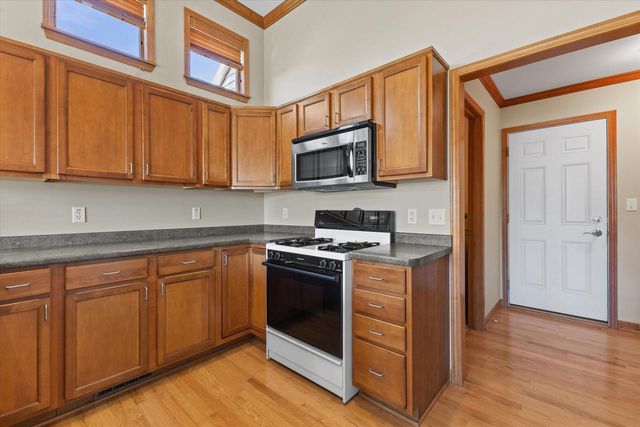 6615 Greenhill DRIVE, Mount Pleasant, WI 53406