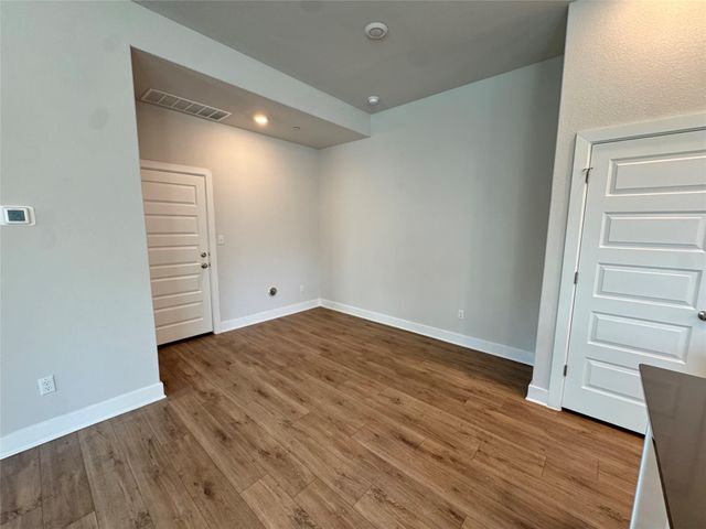 3000 Chisholm Trail RD 91, Round Rock, TX 78681