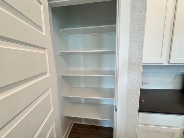 3000 Chisholm Trail RD 91, Round Rock, TX 78681